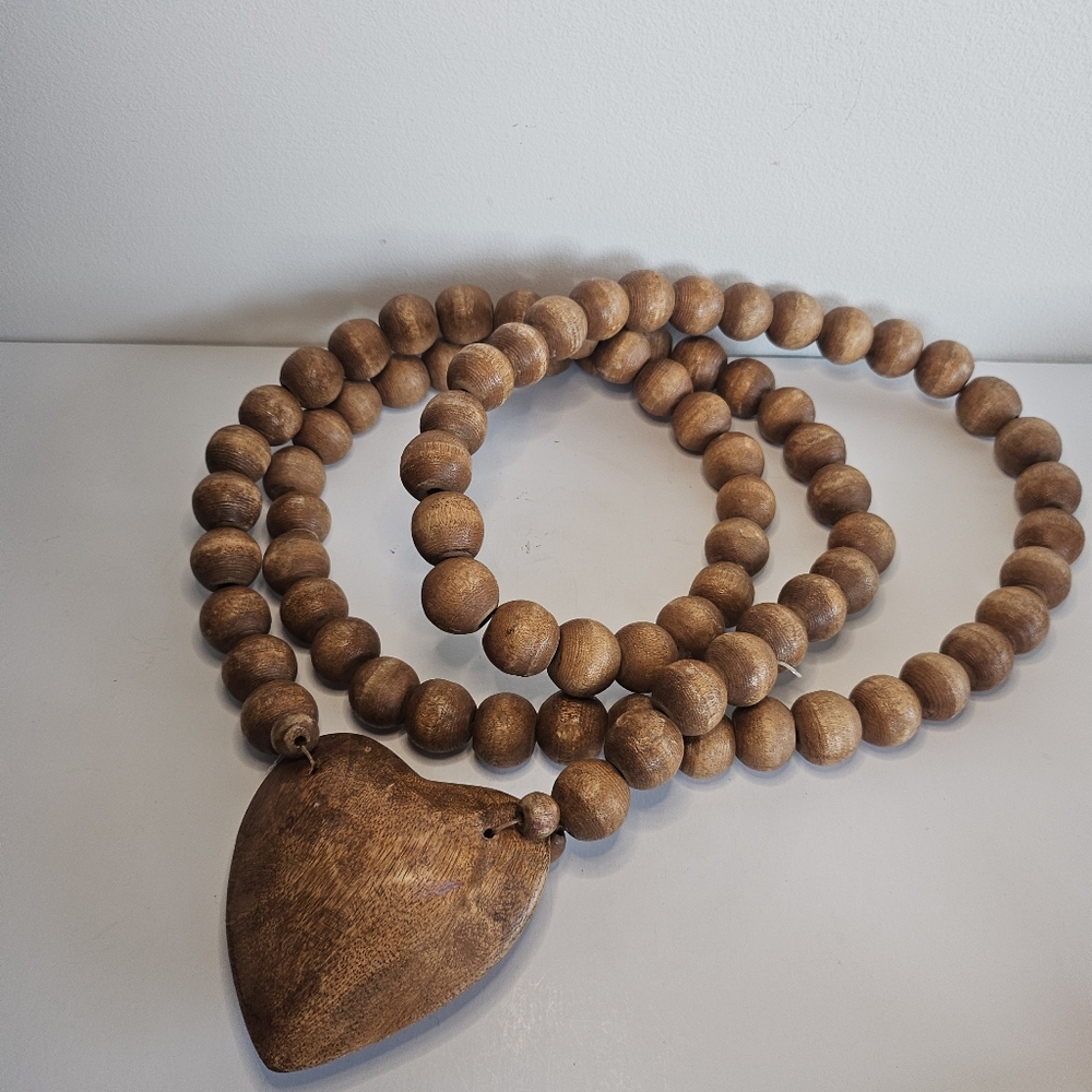 Closed strand Of Wooden beads &  Heart Coffee Table Natural Boho Valentine's